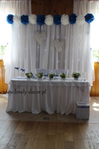 dekoracja weselna w kolorach niebieski, biel (1) 